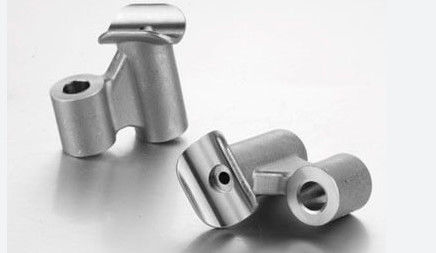Pièces fabriquées sur mesure à la CNC pour machines industrielles ayant une densité de matériau de 2,7 G/cm3