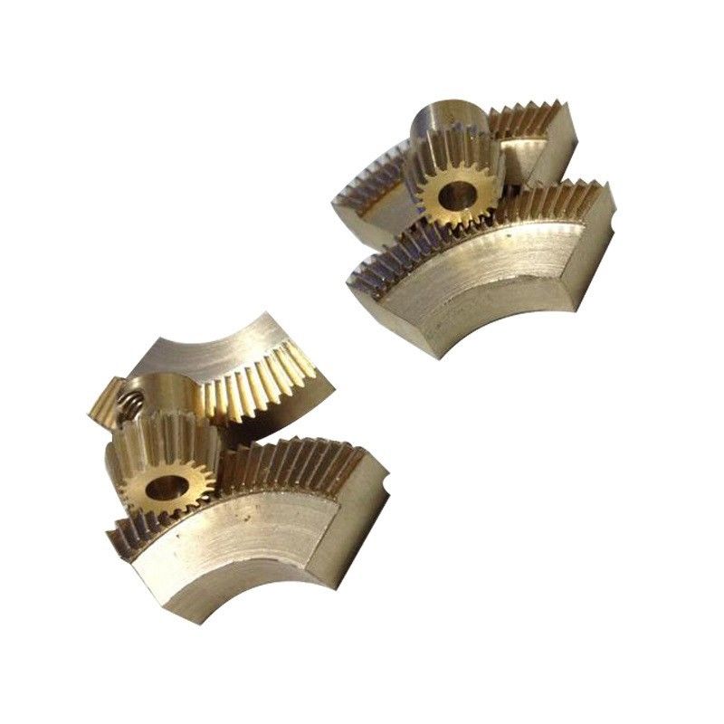 Fabrique spécialisée en usinage CNC en acier inoxydable Partie de machine à engrenages en laiton / titane de haute précision