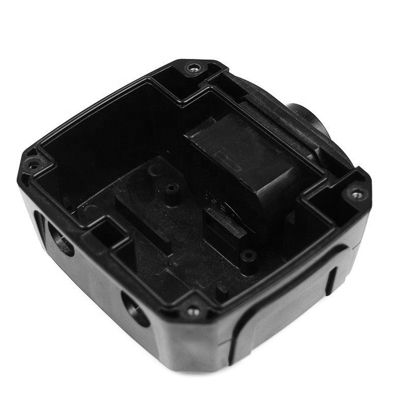 Fabrication Services personnalisés Parties de produits de moulage par injection en plastique en nylon ABS PC PE TPE
